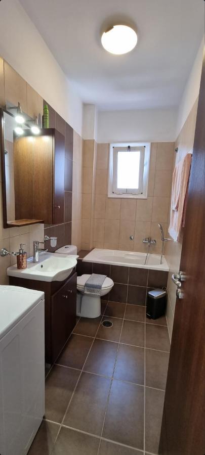 Bright & Modern Apt With View Heraklion Zewnętrze zdjęcie