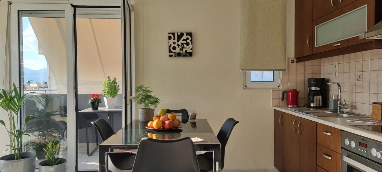 Bright & Modern Apt With View Heraklion Zewnętrze zdjęcie